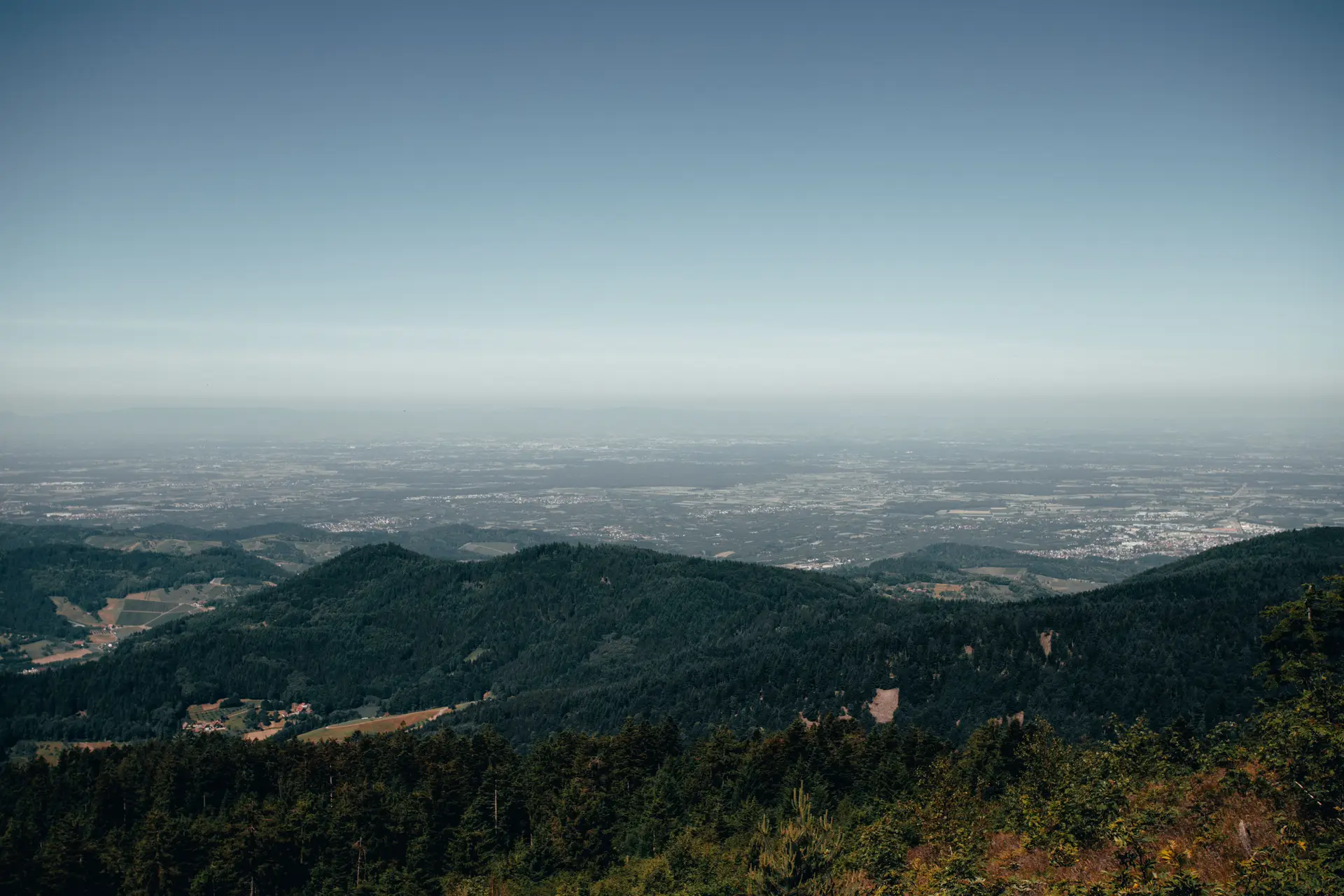 Atemberaubende Berglandschaft in Deutschland für Reiseplanung